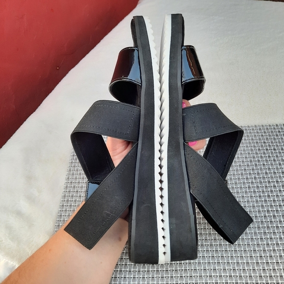 Anne Klein Sport Ankle Strap Comfort Sandals Small Wedge Black 7.5 NEW - Picture 10 of 12